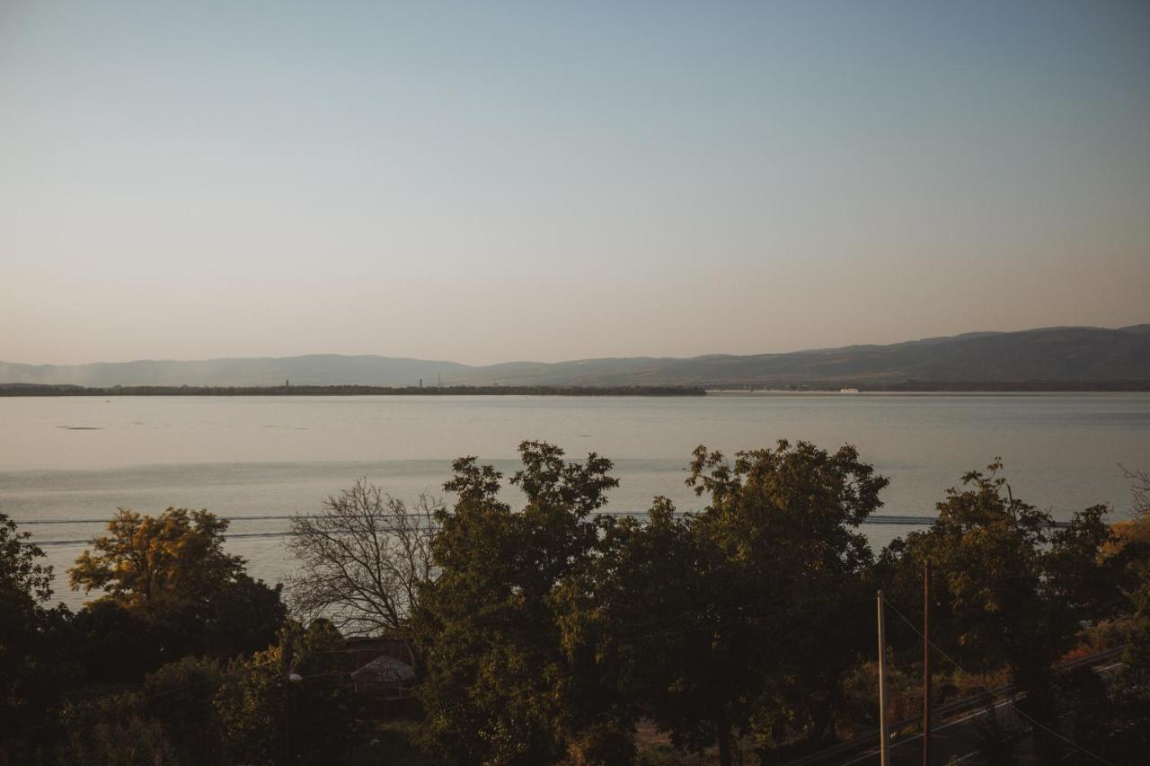 Horizont Dedine Aparthotel Golubac Exterior photo